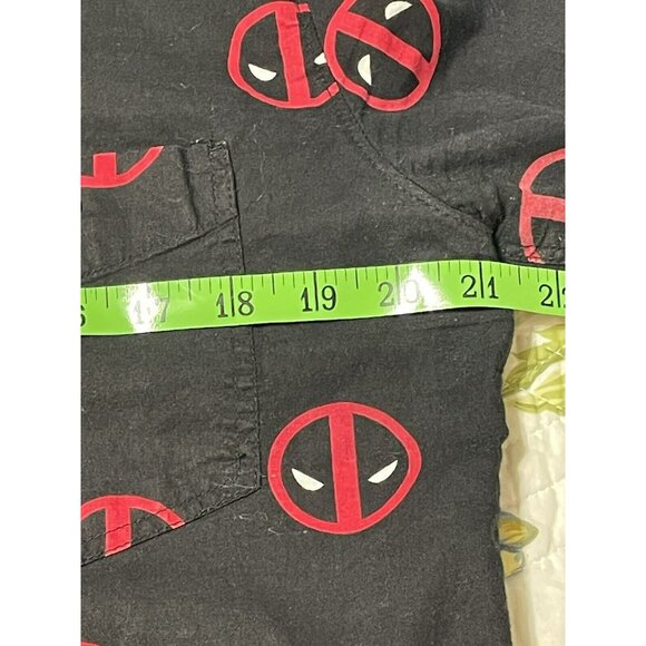 MARVEL DEADPOOL Men's Black Red All Over Print Short Sleeve Button Shirt Sz M - Picture 7 of 8